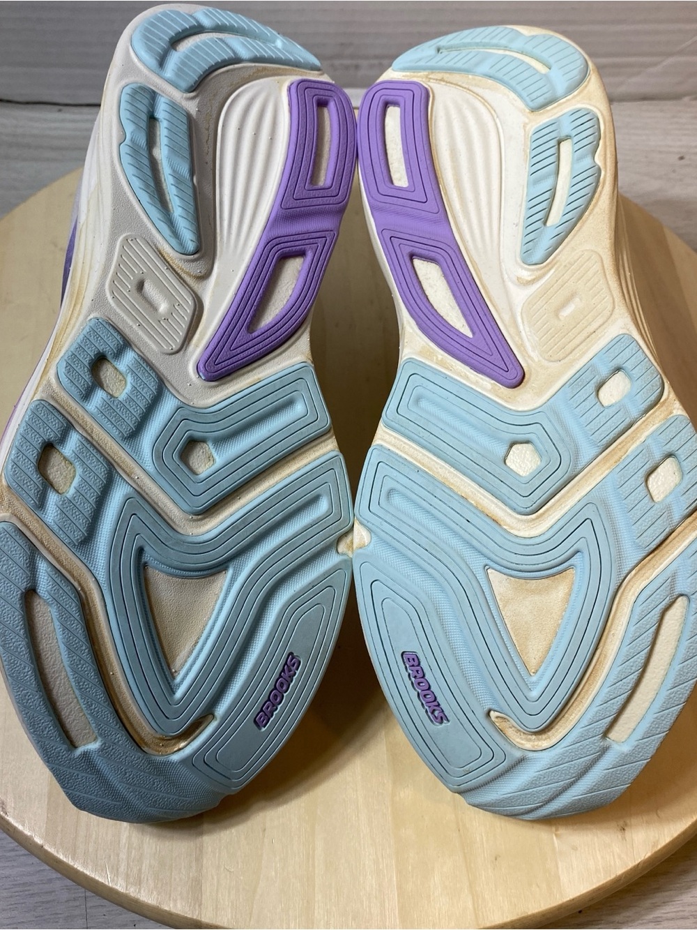 Brooks Revel 6 Women's Running Shoes Size 9 Medium B cream Purple 1204561B160 - Picture 9 of 11